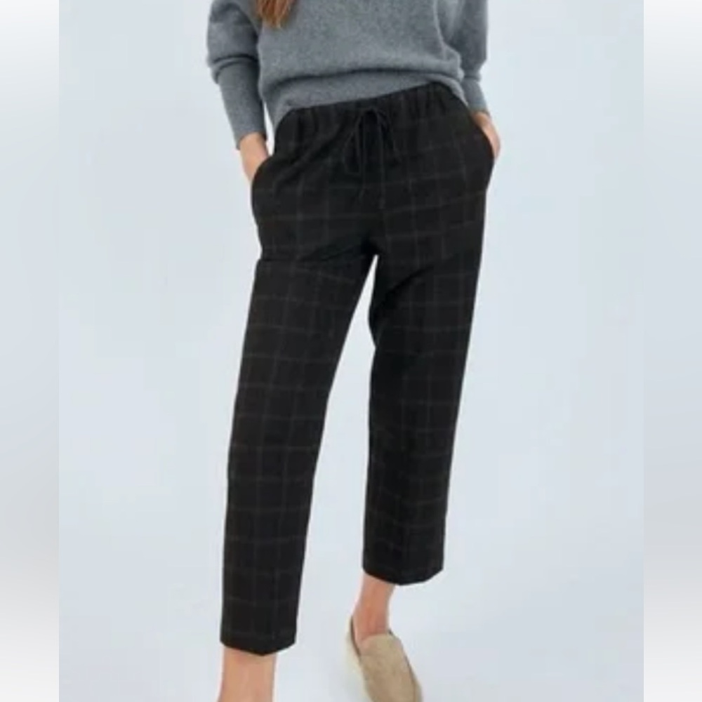 The Group Babaton pants